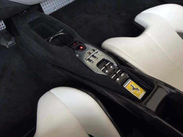 Ferrari SF90 Assetto Fiorano Spider