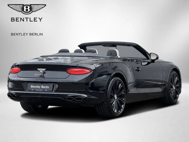 Bentley Continental GTC V8