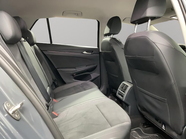 Volkswagen Golf 1.5 TSI Golf VIII