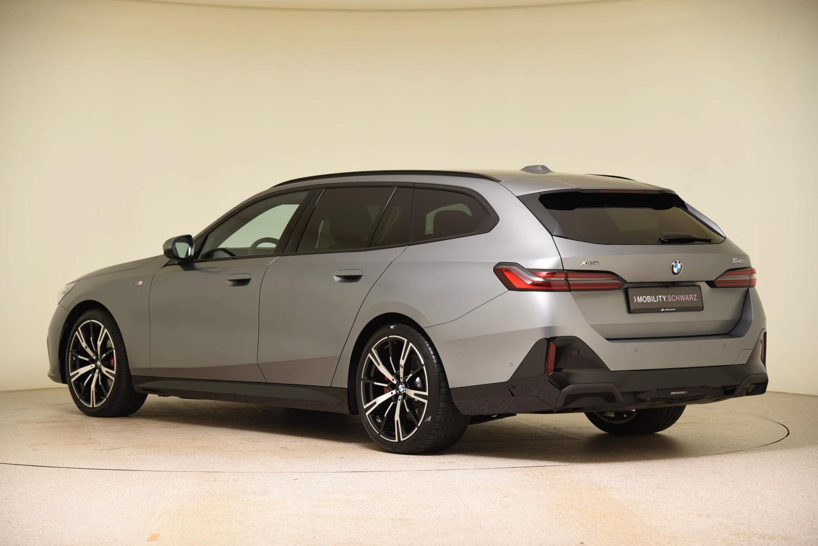 BMW 540 540d M-Sport Touring xDrive