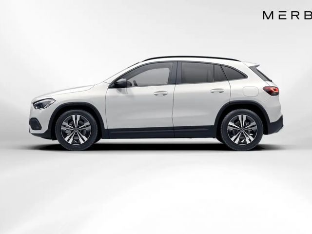 Mercedes-Benz GLA 180 GLA 180 d