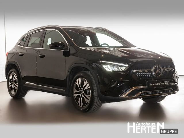 Mercedes-Benz GLA 200 Progressive