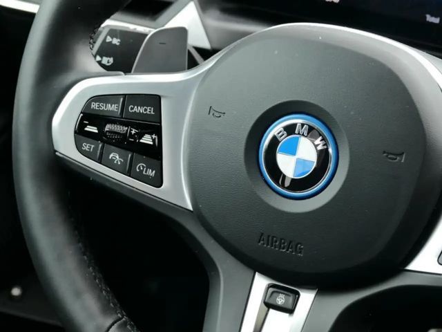 BMW 330 330e M-Sport Sedan