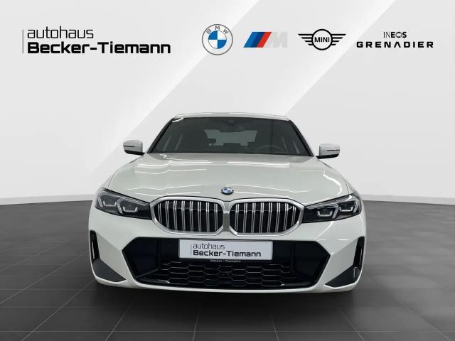 BMW 318 318d M-Sport Sedan