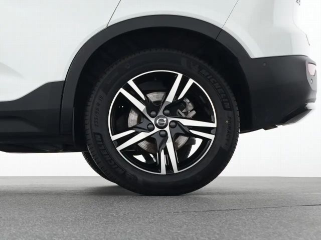 Volvo XC40 Dark Plus