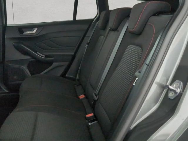 Ford Focus EcoBoost ST Line Wagon