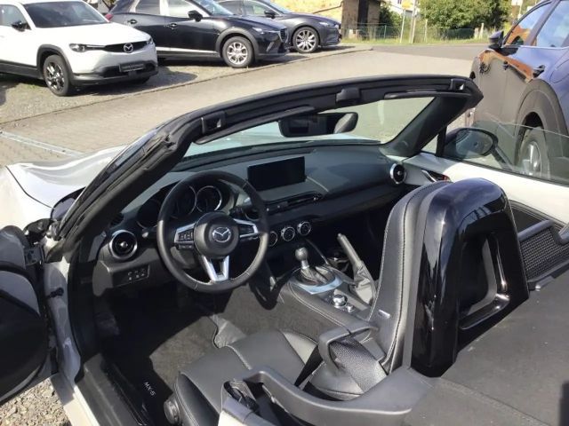 Mazda MX-5 Exclusive-line SkyActiv