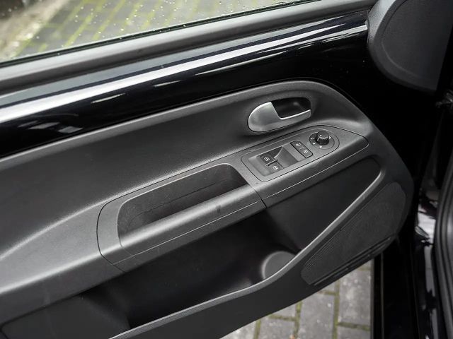 Volkswagen up! 1.0 KLIMA SHZ KAM TEMPOMAT