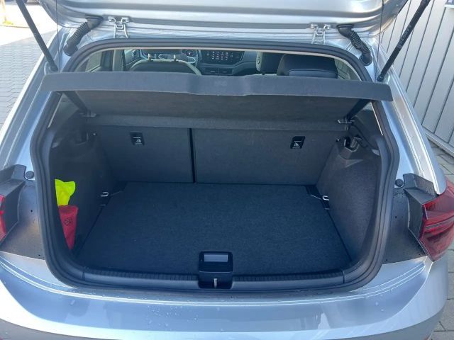 Volkswagen Polo 1.0 TSI DSG Style