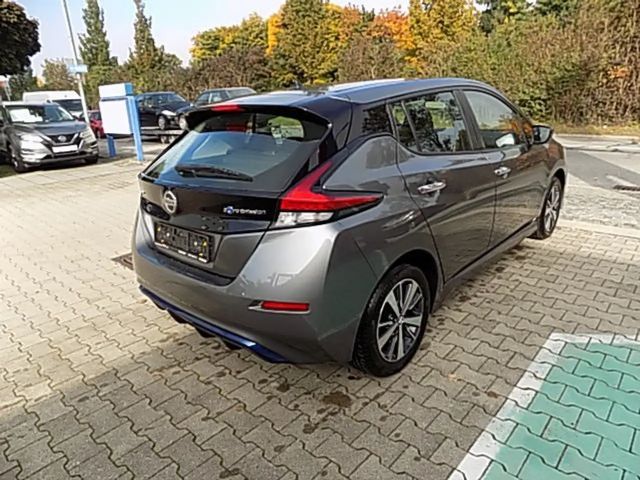 Nissan Leaf 40 kWh Acenta