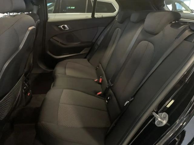 BMW 118 118i Advantage pakket Sedan