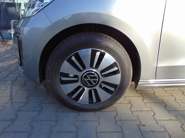 Volkswagen e-up! Plus Style