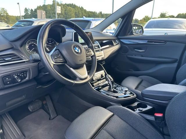 BMW 218 218d Gran Tourer Sport Line