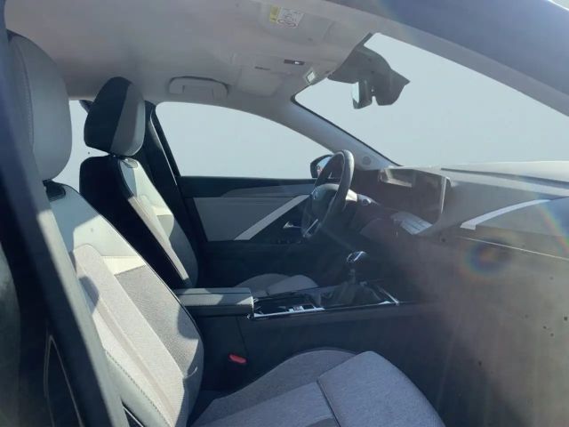 Opel Astra 1.2 Turbo Elegance Turbo