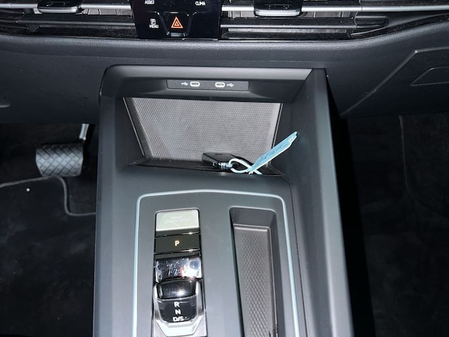 Volkswagen Golf 2.0 TDI DSG Life