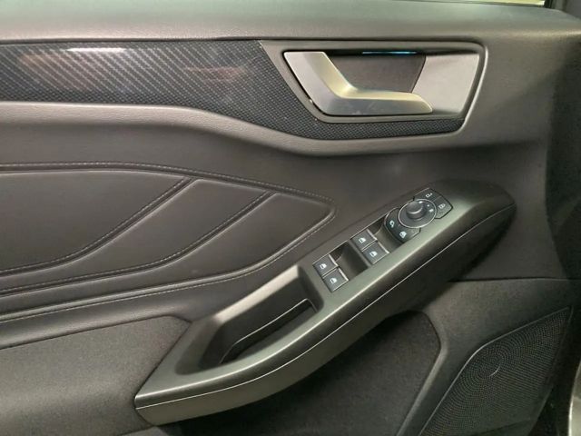 Ford Focus EcoBoost ST Line Wagon