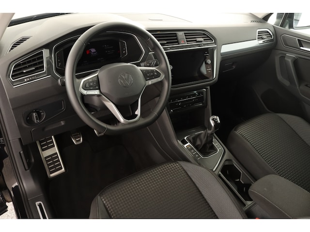 Volkswagen Tiguan 1.5 TSI Active AHK LED VIRTUAL NAVI ACC KAMERA DAB APP PDC ALU