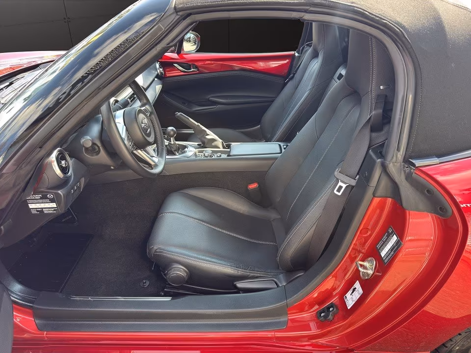 Mazda MX-5 Selection