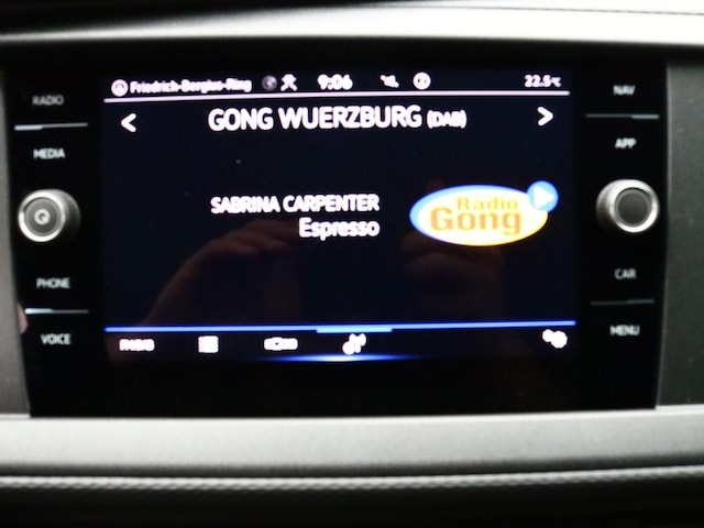 Volkswagen Caravelle Comfortline DSG T6