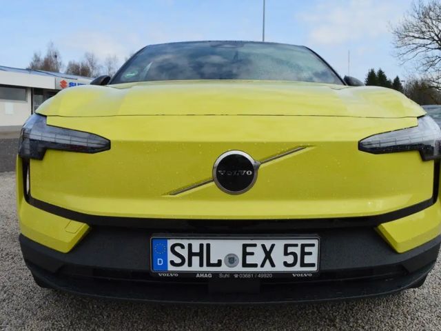 Volvo EX30 Extended range Plus Single motor
