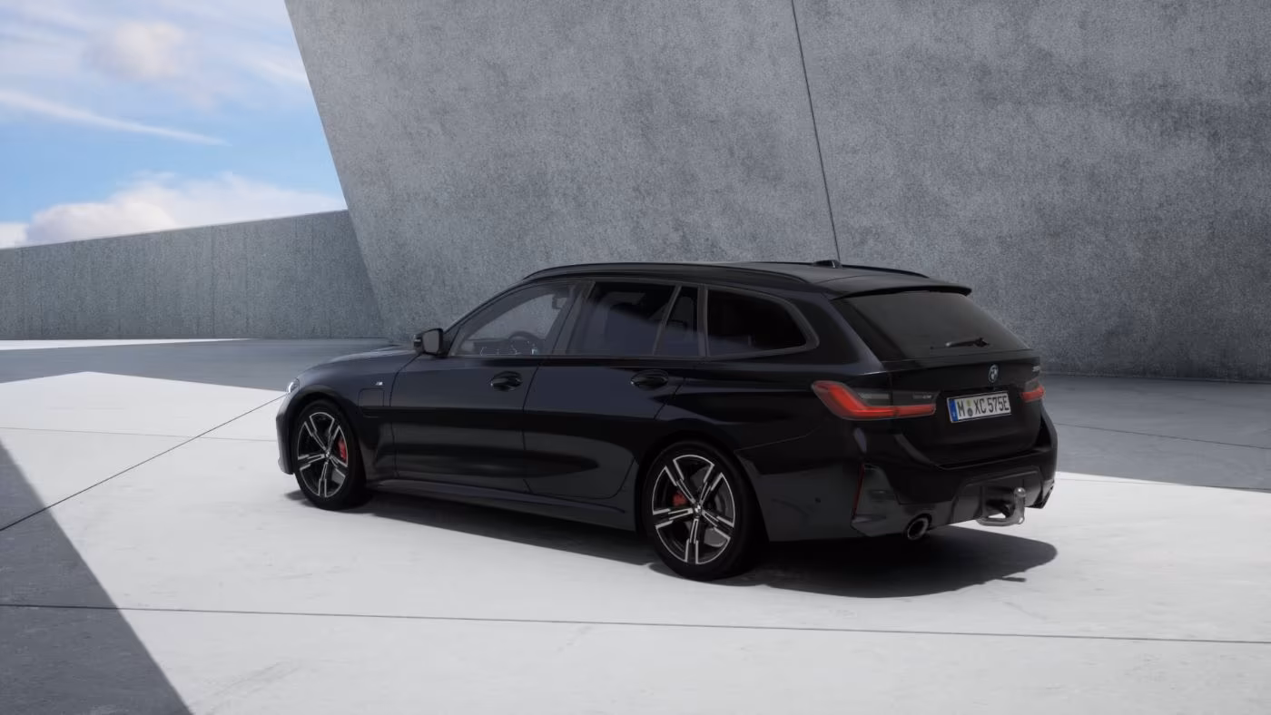 BMW 330 330e M-Sport Touring