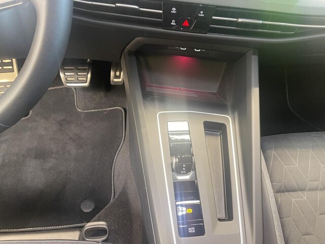 Volkswagen Golf 1.5 eTSI Golf VIII