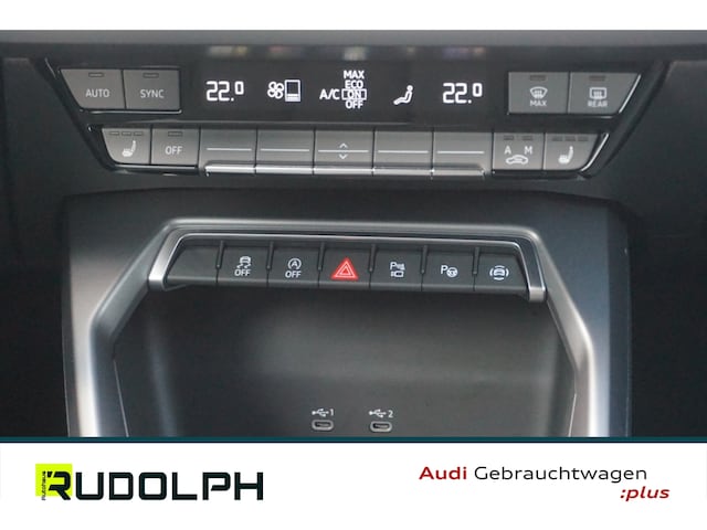 Audi A3 35 TFSI S-Tronic Sedan