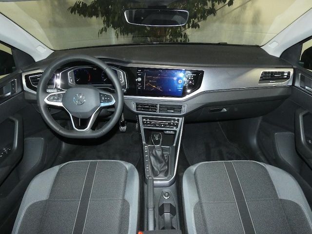 Volkswagen Polo Polo 1.0     StyleBT070 TSIM5F