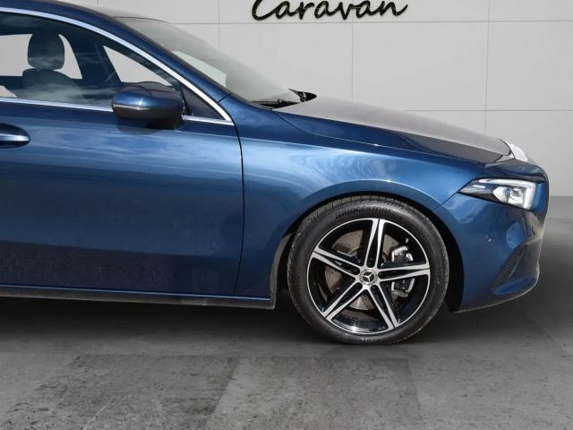 Mercedes-Benz A 220 A 220 d Hatchback Style