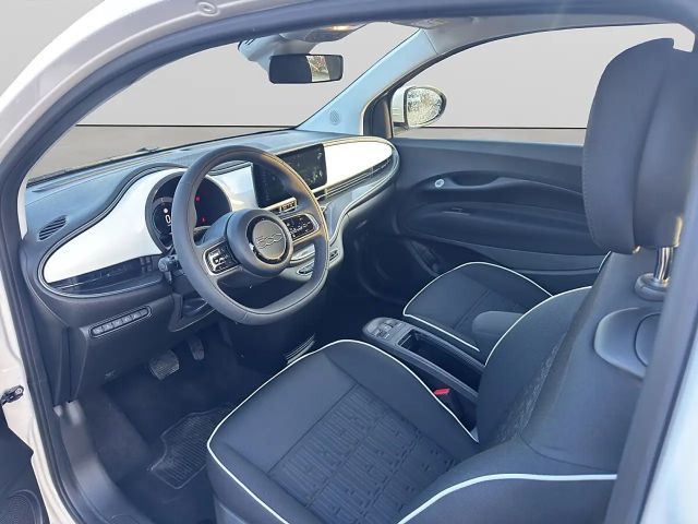 Fiat 500e 42 kWh