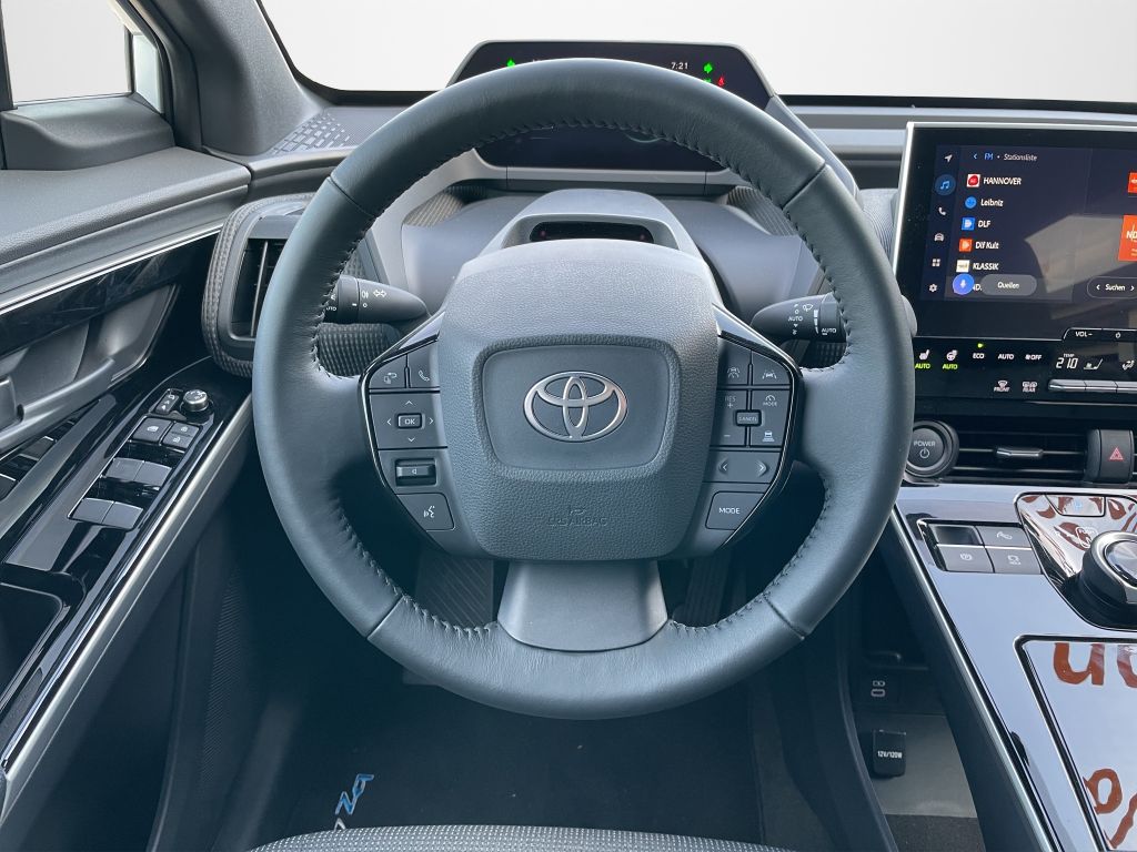 Toyota bZ4X 5-deurs Team D