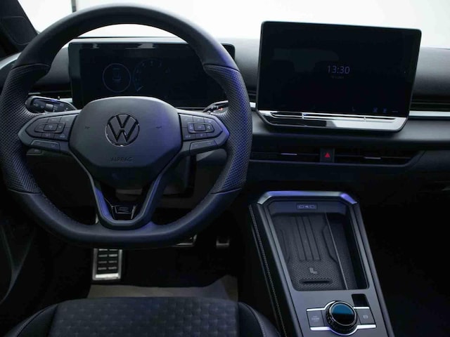 Volkswagen T-Roc 1.5 eTSI DSG IQ.Drive R-Line