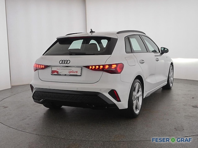 Audi A3 35 TFSI S-Line S-Tronic Sportback
