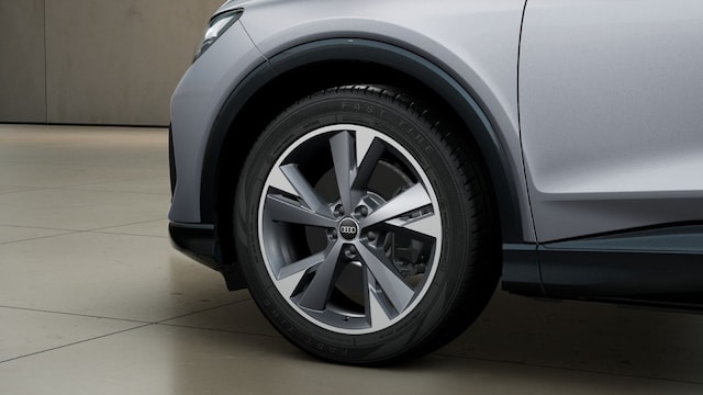 Audi Q4 e-tron SUV 45 e-tron Audi Q4 e-tron