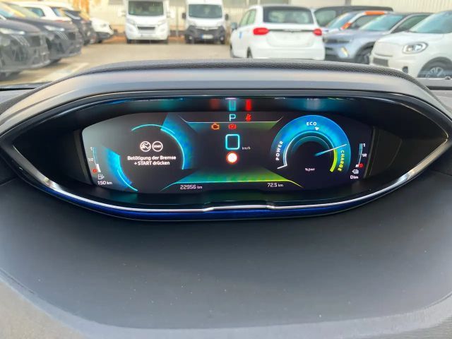 Peugeot 3008 PHEV 225 Road Trip AHK+Navi+Kamera+SHZ