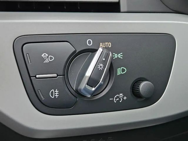 Audi A4 35 TDI S-Tronic