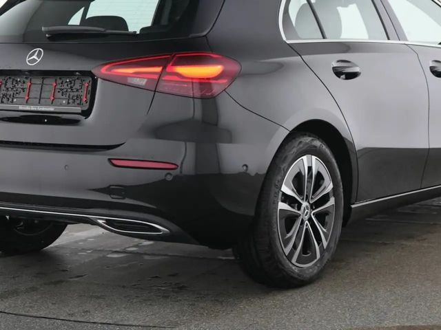Mercedes-Benz A 200 Progressive