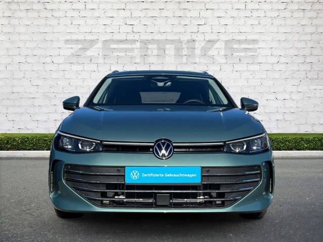 Volkswagen Passat 1.5 eTSI Business DSG Variant