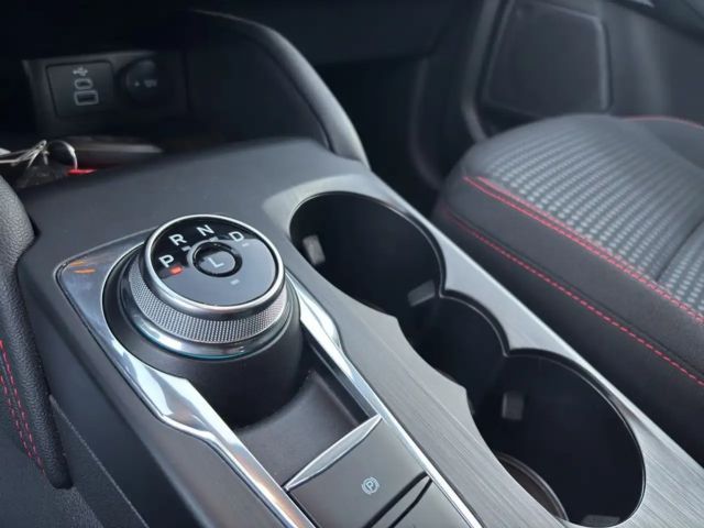 Ford Kuga Plug in Hybrid ST Line