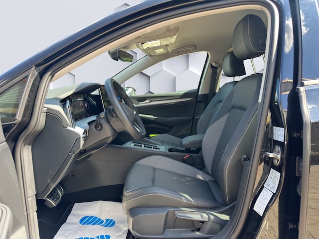 Volkswagen Golf DSG Variant