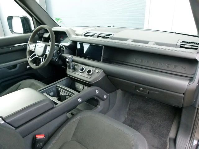 Land Rover Defender 90