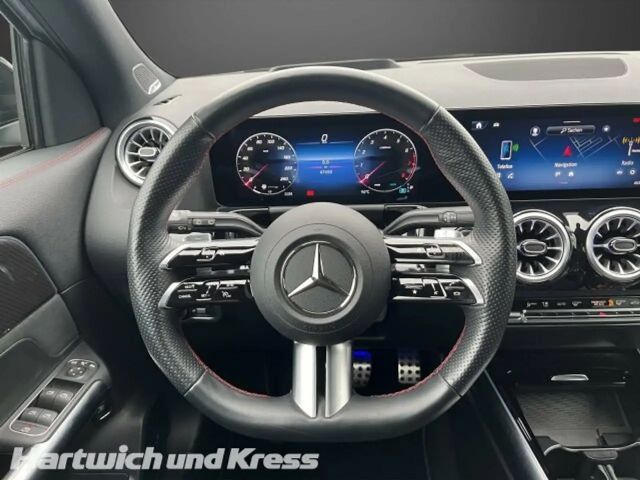Mercedes-Benz GLA 220 4MATIC AMG Line
