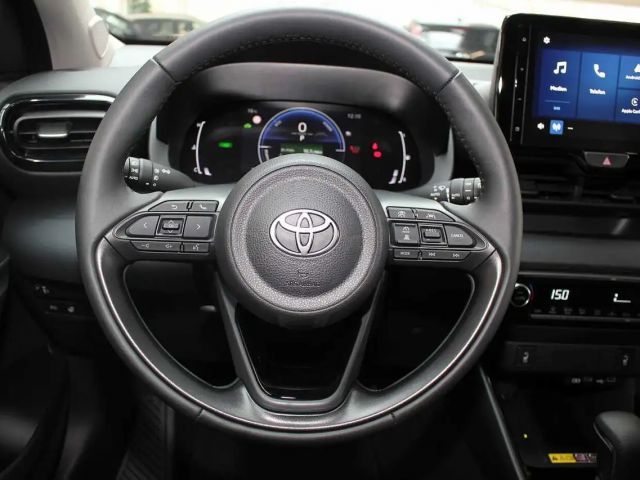 Toyota Yaris Hatchback Hybride Team D