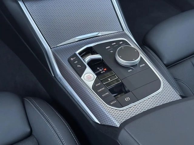 BMW 320 320d M-Sport Touring xDrive