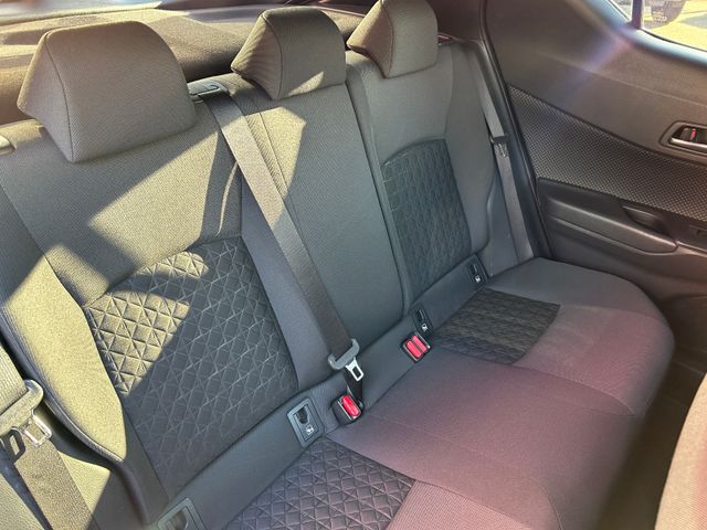 Toyota C-HR 5-deurs Team D