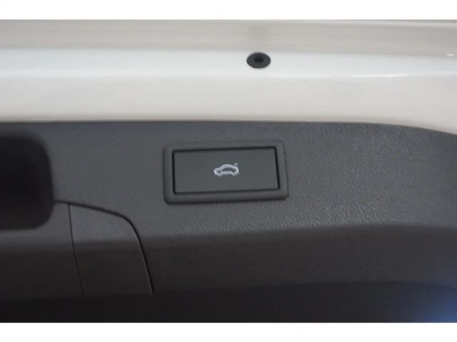 Skoda Superb 2.0 TDI Combi Selection