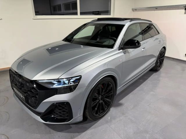 Audi Q8 55 TFSI Hybride Quattro