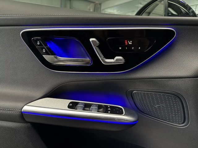 Mercedes-Benz GLC 300 4MATIC AMG Line Premium