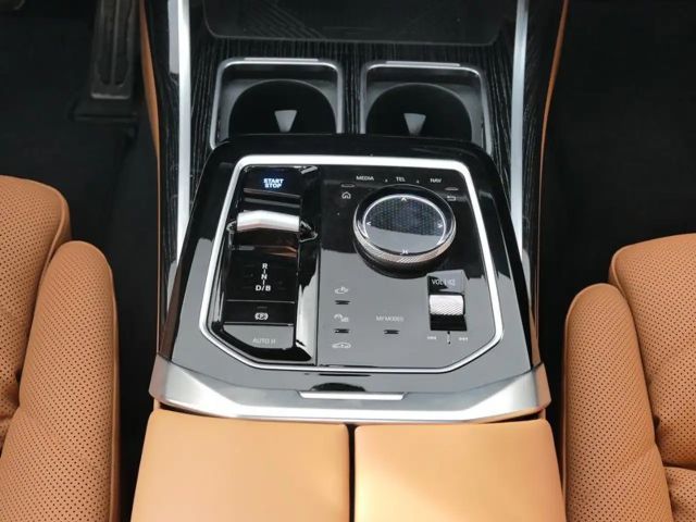 BMW i7 M-Sport Sedan