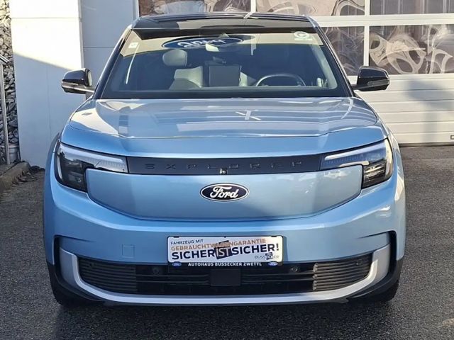 Ford Explorer EV Premium